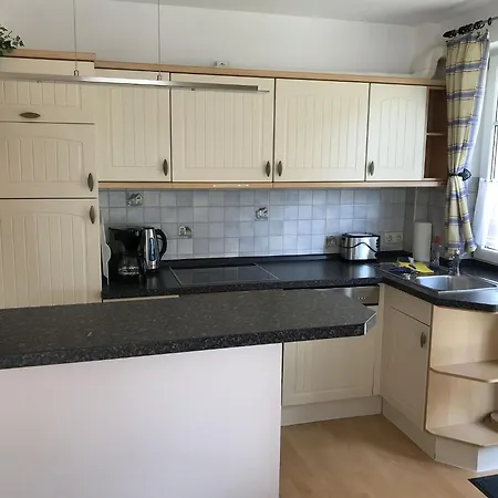 Apartment Bernsteinhaus 3 Zi Whg Im Eg, 2 Terrassen, Strandnah Mit Kamin Und Wlan *